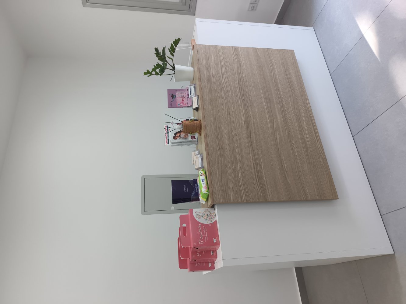 4 habitaciones Oficina en Larnaca, Larnaka, Chipre No. 61468