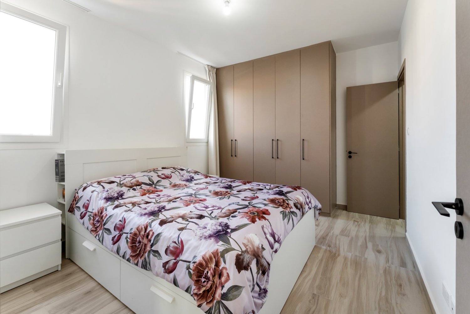 2 bedrooms Apartment in Larnaca, Larnaka, Cyprus No. 62574