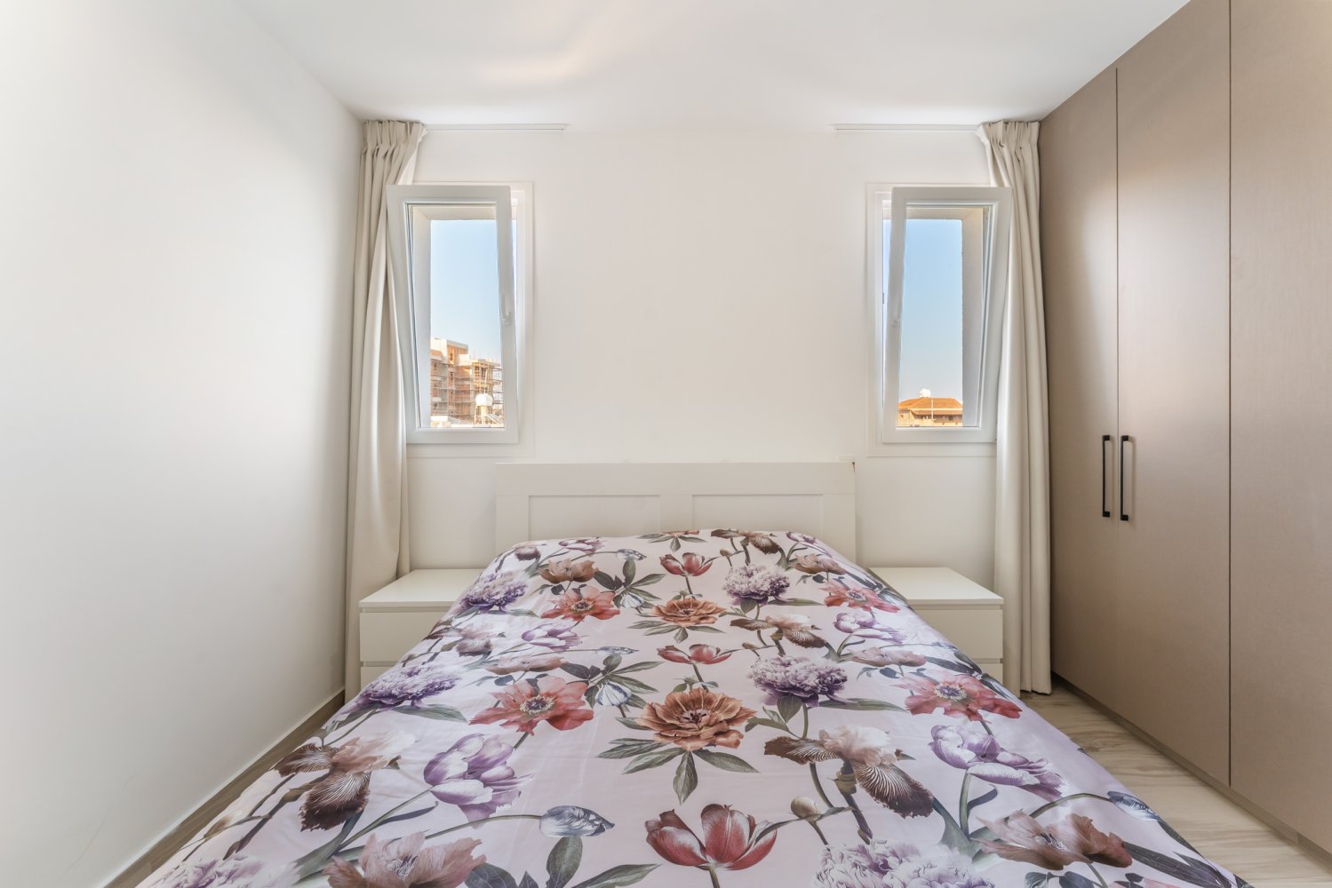 2 bedrooms Apartment in Larnaca, Larnaka, Cyprus No. 62574