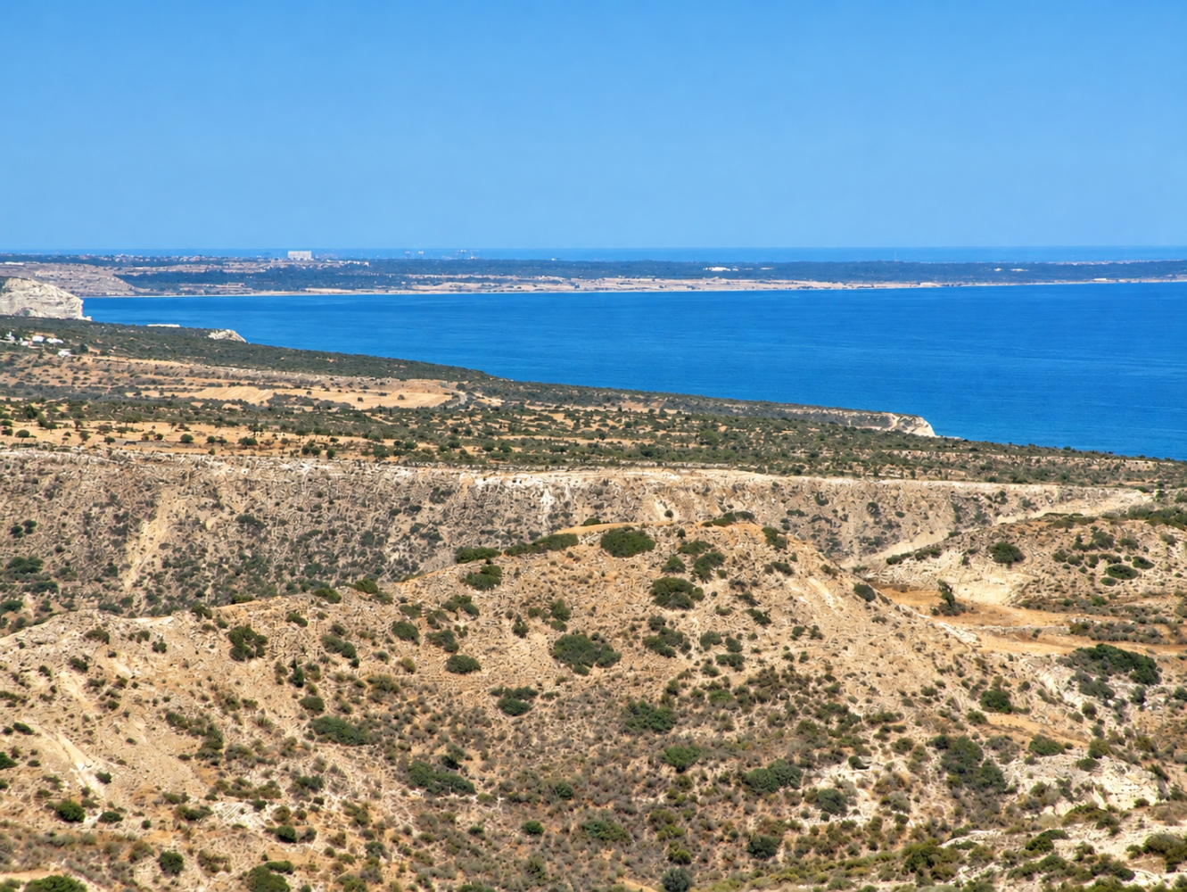 7390m2 Land in Pissouri, Limassol, Cyprus No. 62632