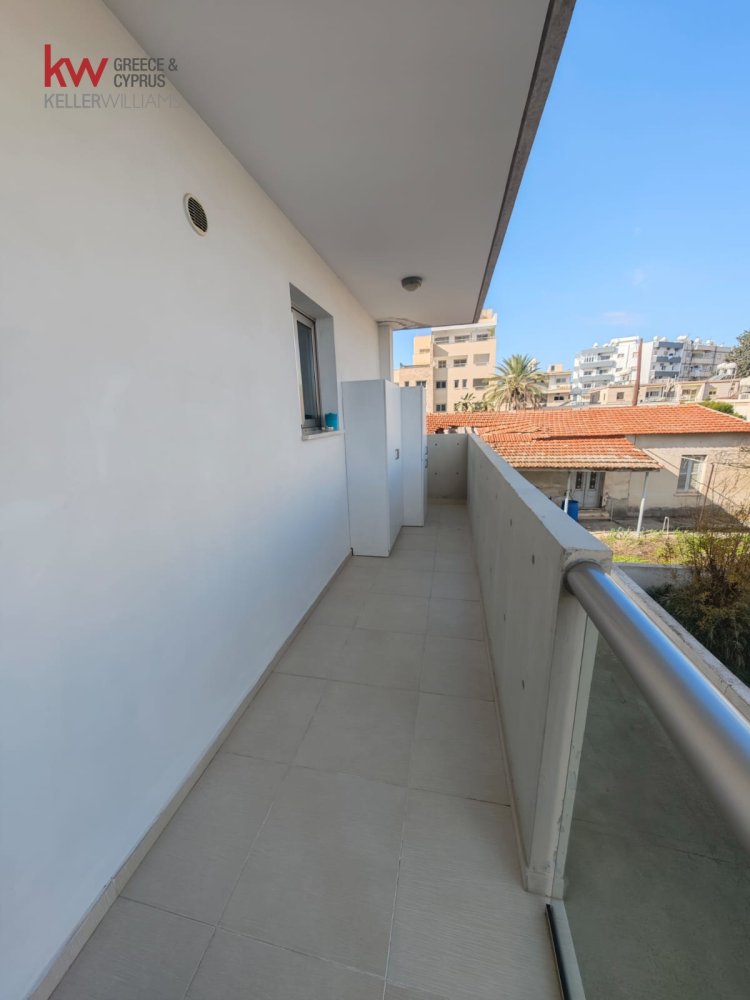 1 bedroom Apartment in Larnaca, Larnaka, Cyprus No. 56660