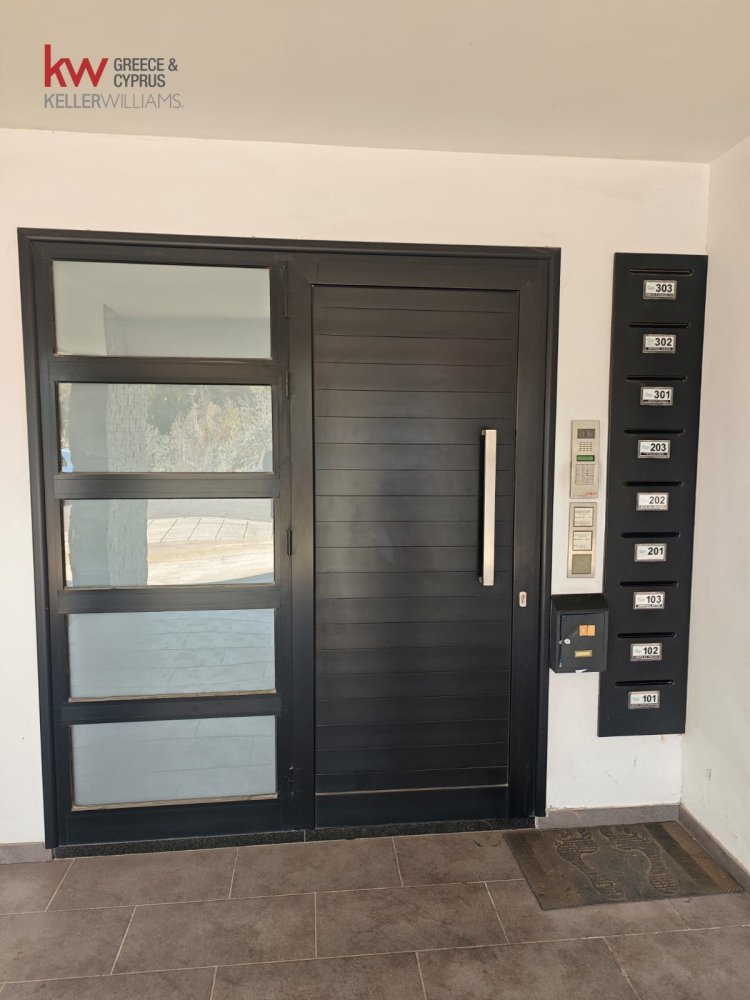 1 bedroom Apartment in Larnaca, Larnaka, Cyprus No. 56660