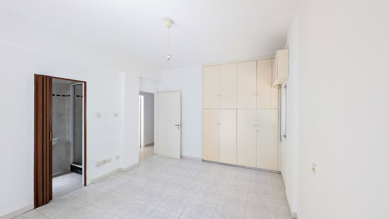3 bedrooms Apartment in Nicosia, Cyprus No. 62506