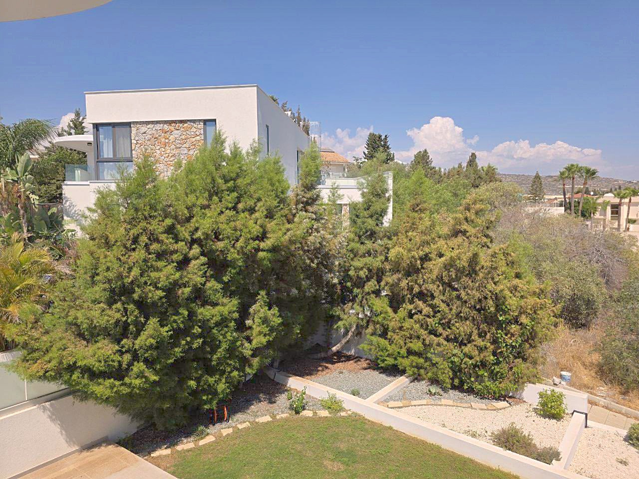4 bedrooms Villa in Germasogeia, Limassol, Cyprus No. 62430