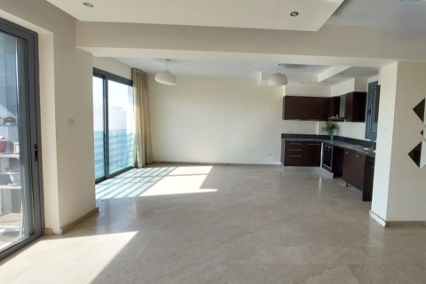 2 bedrooms Apartment in Larnaca, Larnaka, Cyprus No. 61646