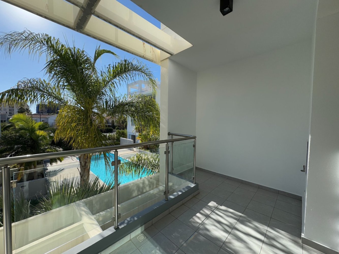 2 bedrooms Apartment in Germasogeia, Limassol, Cyprus No. 62169