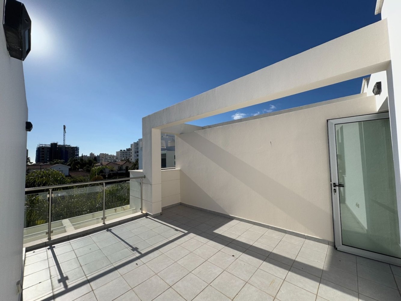 2 bedrooms Apartment in Germasogeia, Limassol, Cyprus No. 62169
