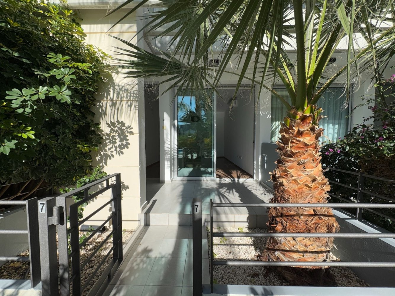 2 bedrooms Apartment in Germasogeia, Limassol, Cyprus No. 62169