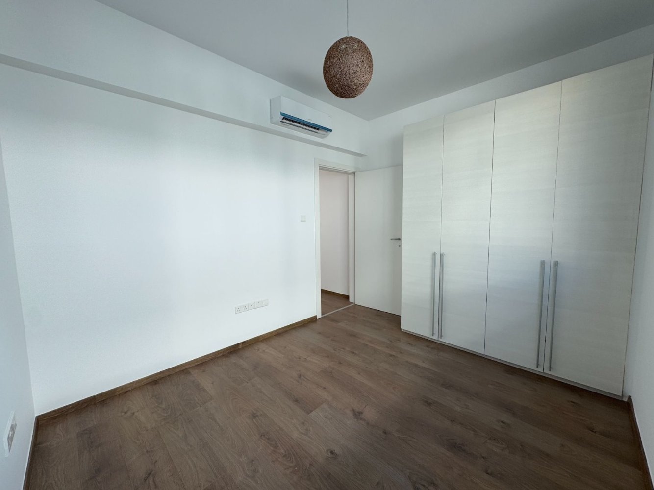 2 bedrooms Apartment in Germasogeia, Limassol, Cyprus No. 62169