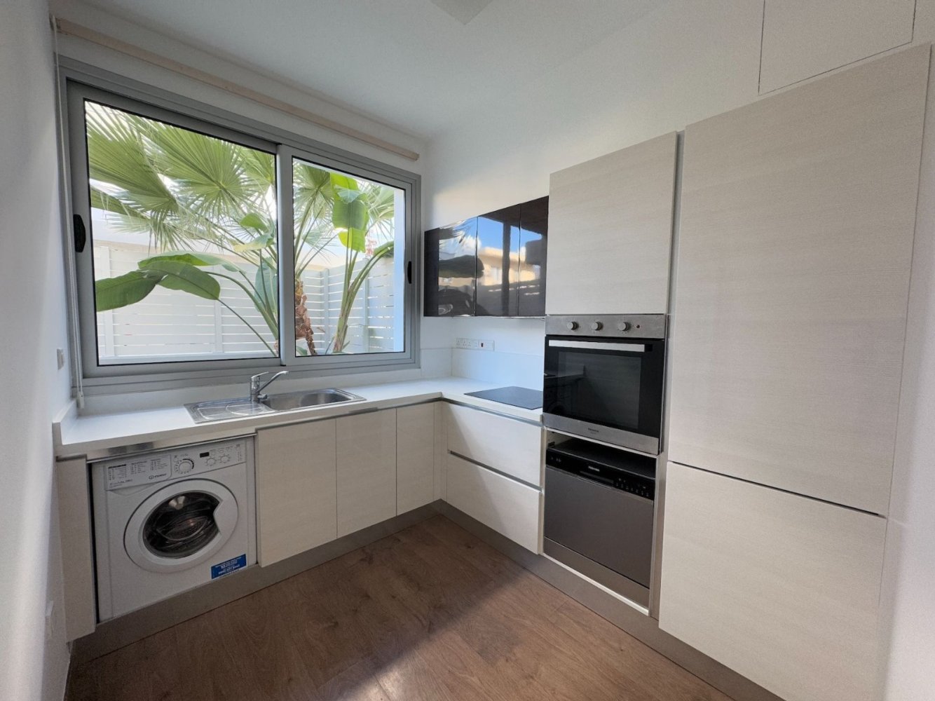 2 bedrooms Apartment in Germasogeia, Limassol, Cyprus No. 62169