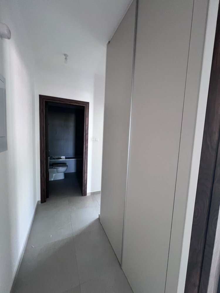 2 bedrooms Apartment in Larnaca, Larnaka, Cyprus No. 61508