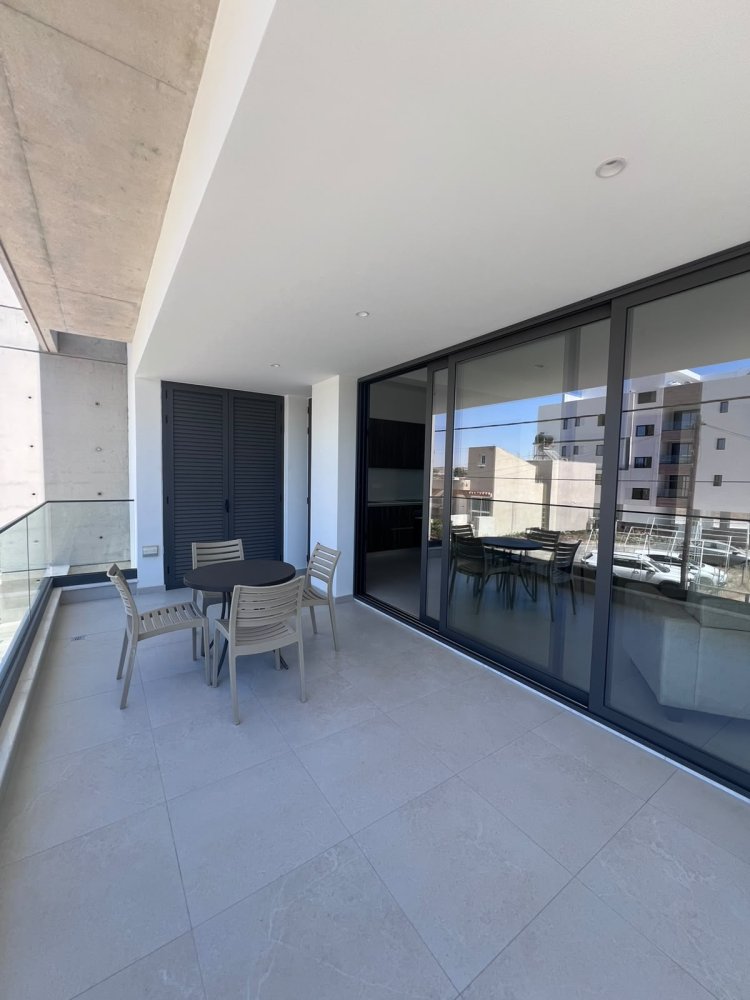 2 bedrooms Apartment in Larnaca, Larnaka, Cyprus No. 61508