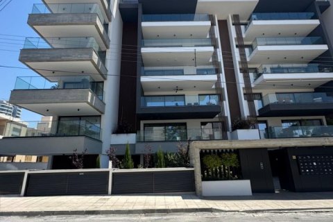 3 bedrooms Penthouse in Limassol, Cyprus No. 61865