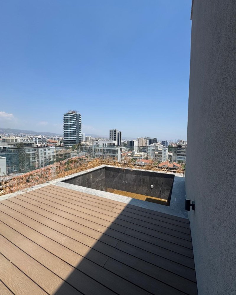 3 bedrooms Penthouse in Limassol, Cyprus No. 61865