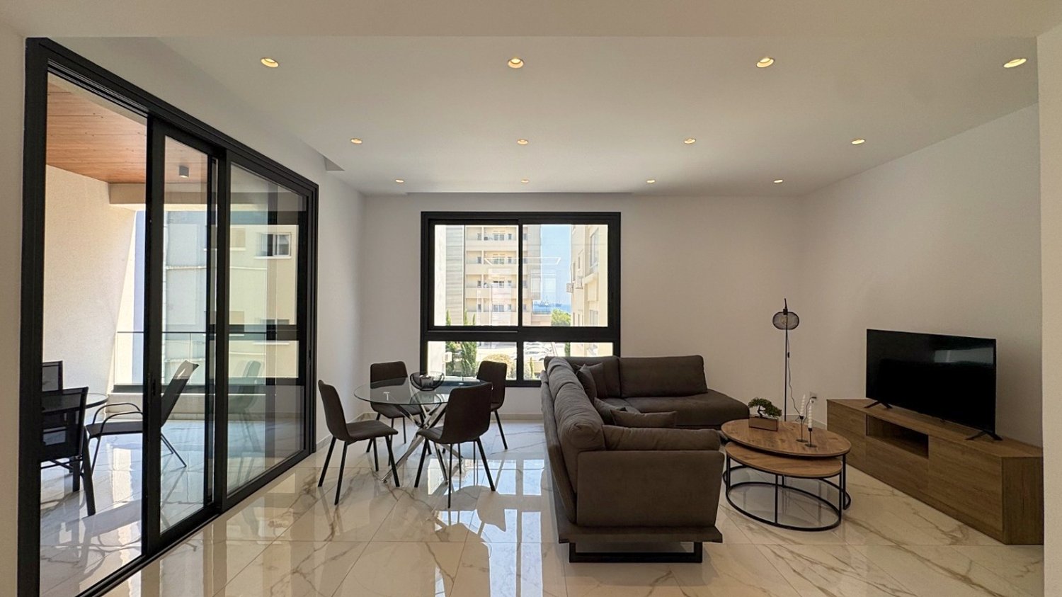3 chambres Appartement à Neapolis, Limassol, Chypre No. 62754