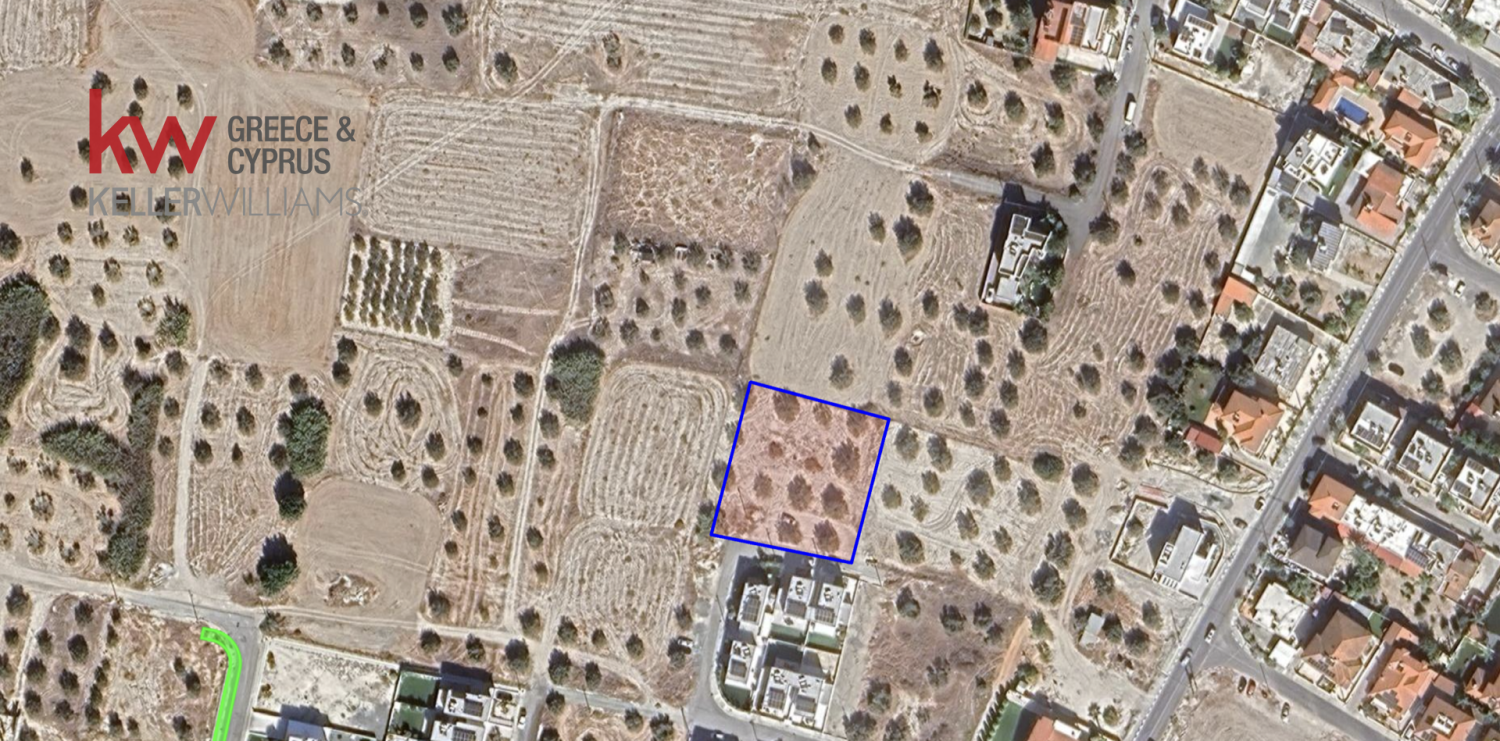 2000m2 Terrain à Aradippou, Larnaka, Chypre No. 50311