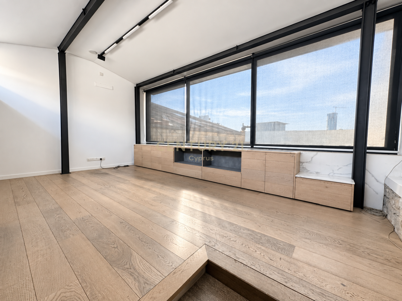 270m2 Oficina en Limassol, Chipre No. 58854