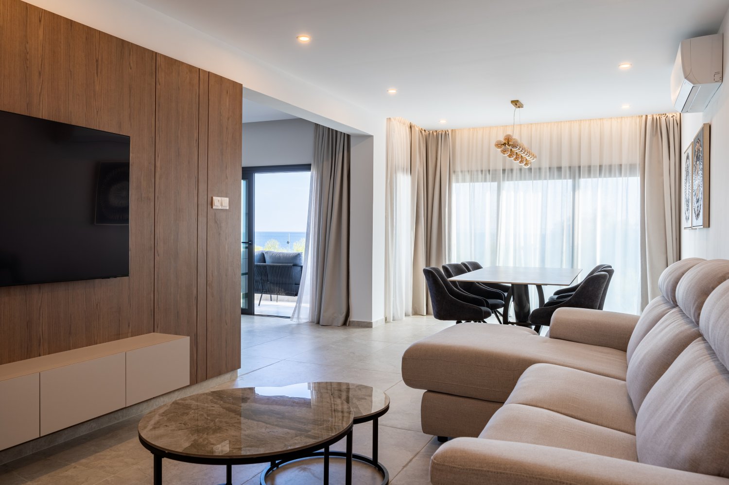 3 dormitorios Apartamento en Germasogeia, Limassol, Chipre No. 62645