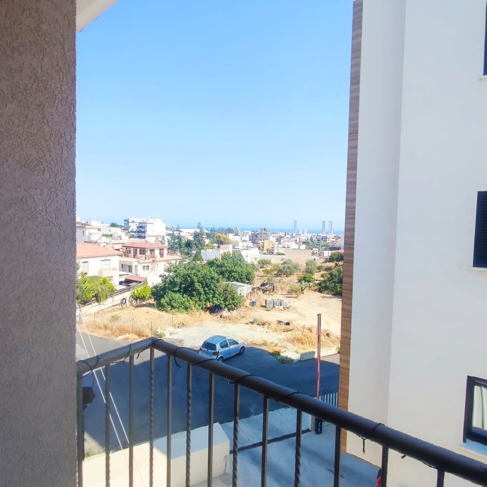 4 bedrooms Villa in Agios Athanasios, Limassol, Cyprus No. 60870