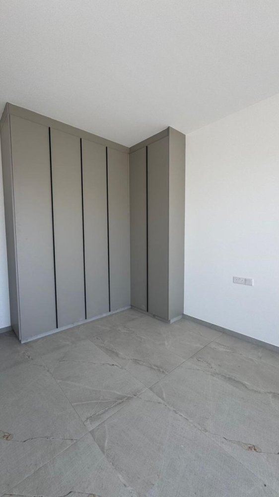 2 bedrooms Apartment in Strovolos, Nicosia, Cyprus No. 61485