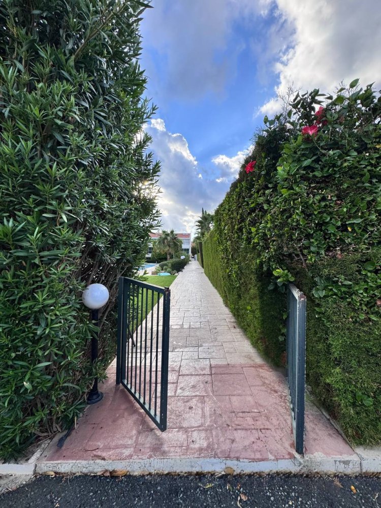 2 bedrooms Apartment in Parekklisia, Limassol, Cyprus No. 62098