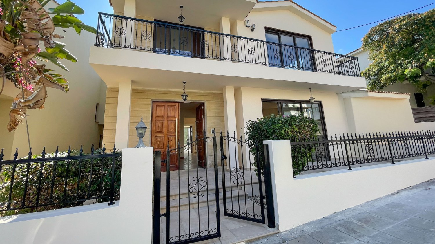 3 dormitorios Villa en Lakatamia, Nicosia, Chipre No. 65535