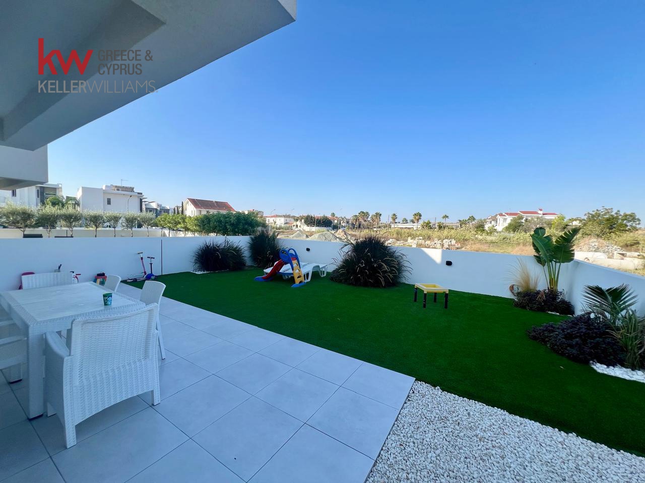 3 bedrooms Townhouse in Aradippou, Larnaka, Cyprus No. 40575