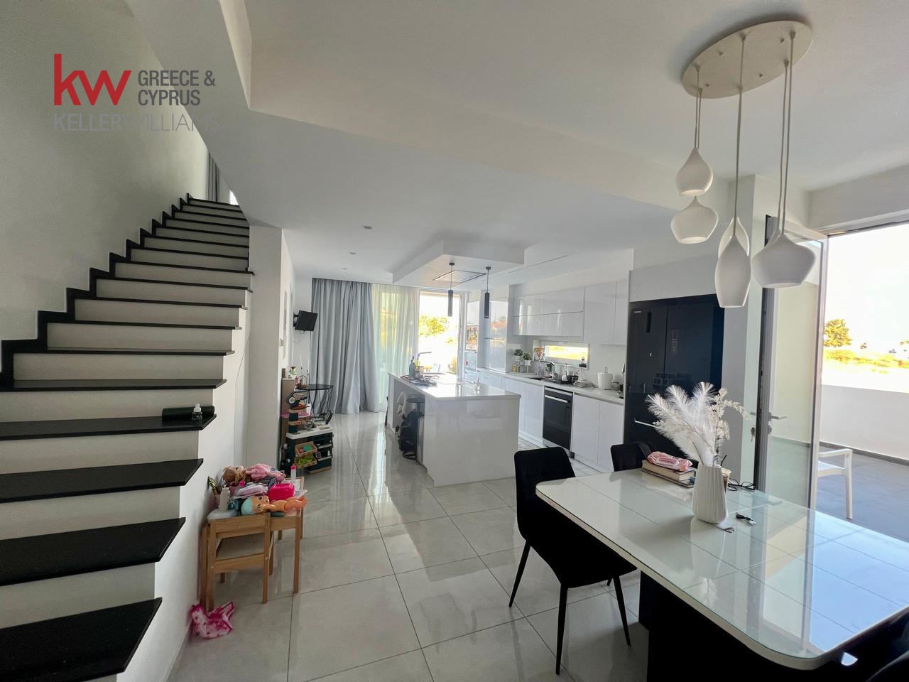 3 bedrooms Townhouse in Aradippou, Larnaka, Cyprus No. 40575