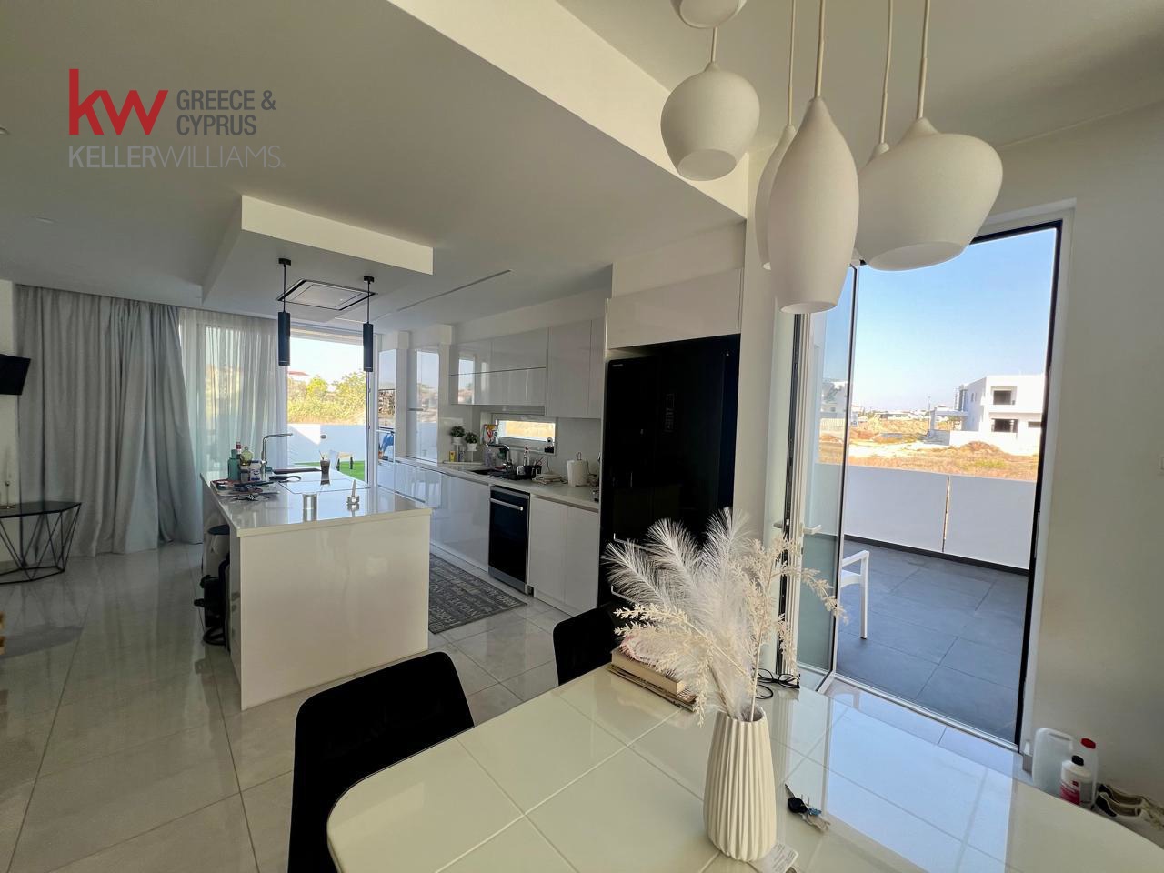 3 bedrooms Townhouse in Aradippou, Larnaka, Cyprus No. 40575