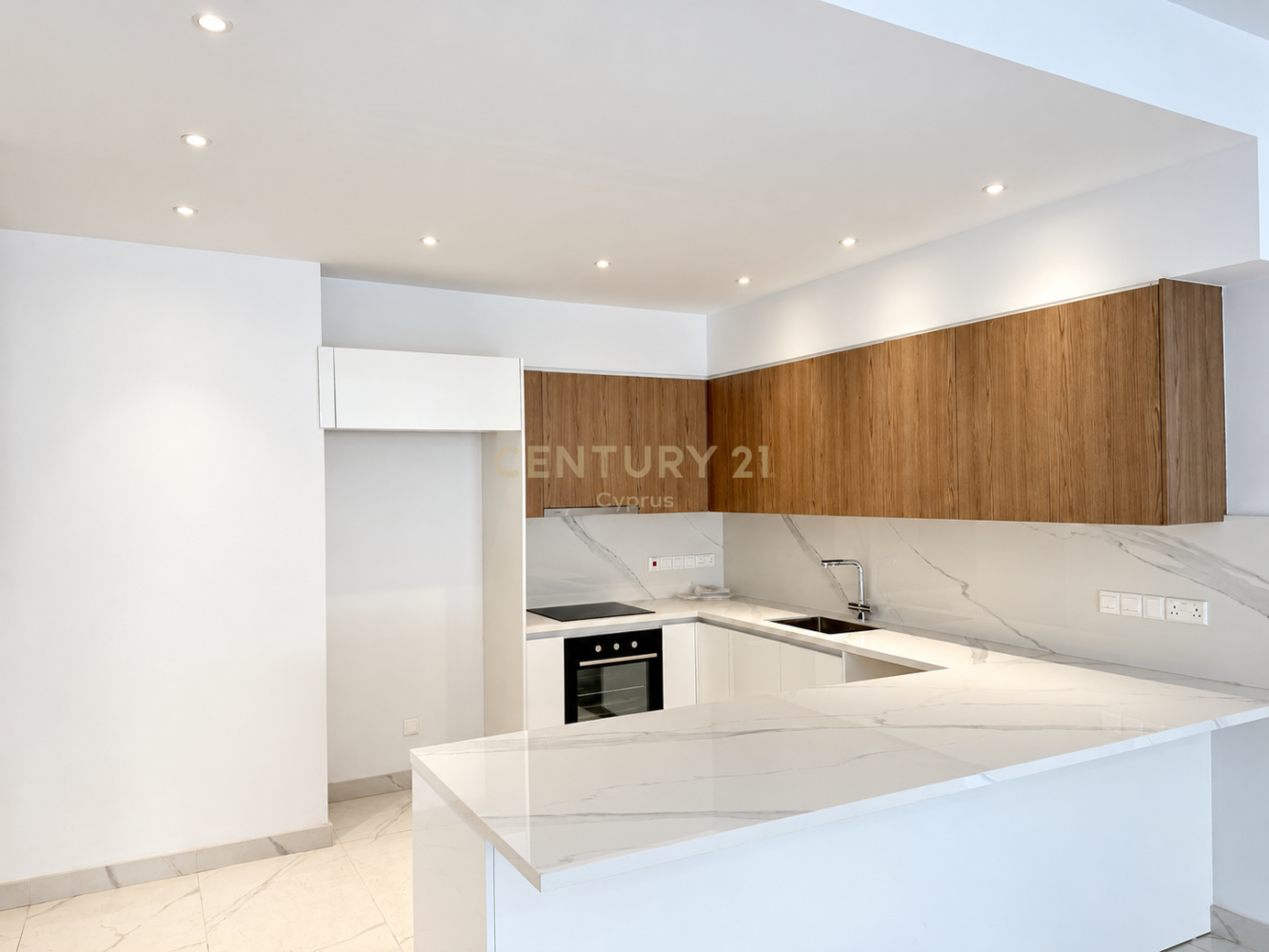 3 dormitorios Apartamento en Germasogeia, Limassol, Chipre No. 65458