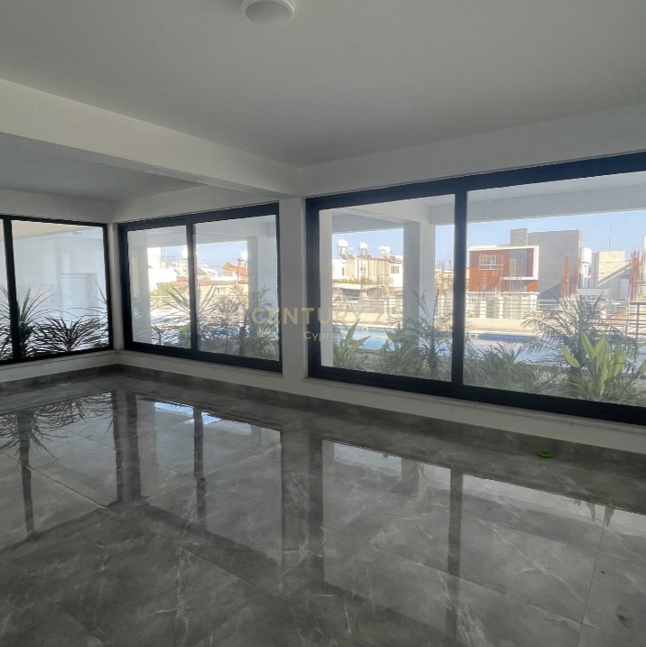 3 dormitorios Apartamento en Germasogeia, Limassol, Chipre No. 65458