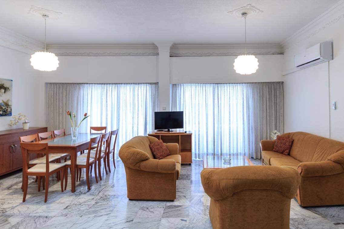 Квартира с 2 спальнями в Ларнака, Кипр № 61512