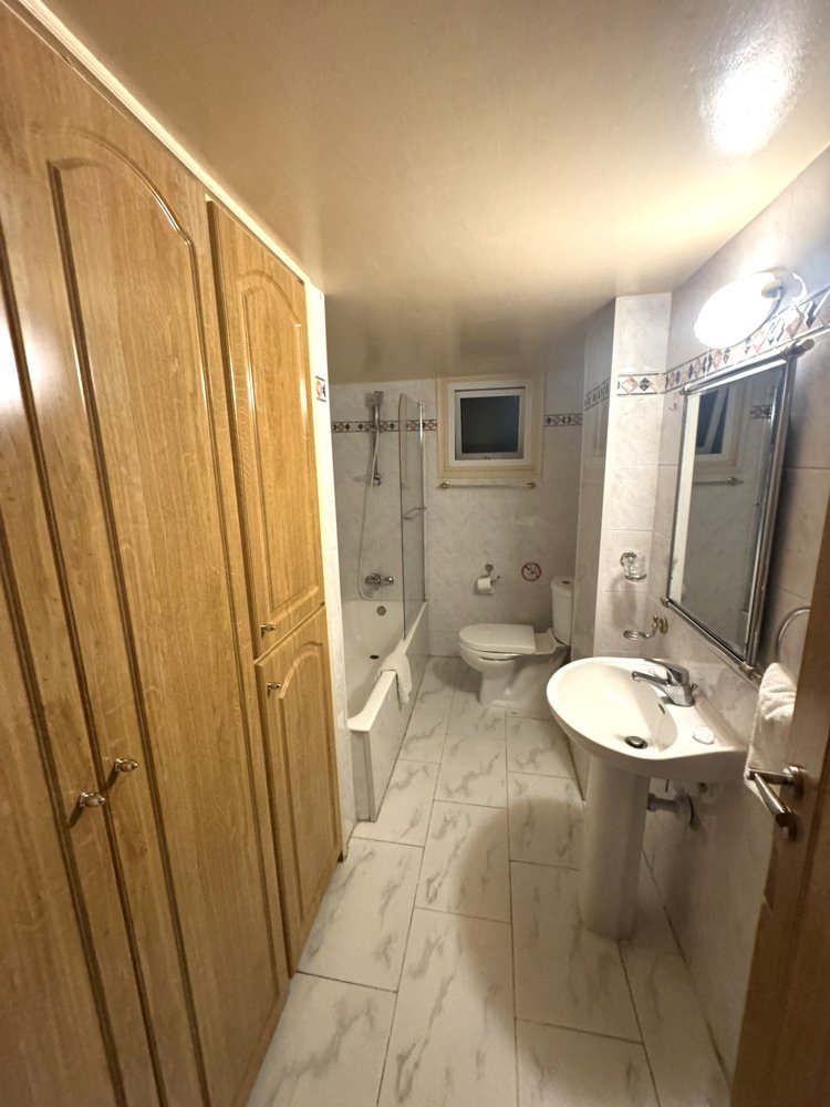 Квартира с 2 спальнями в Ларнака, Кипр № 61512