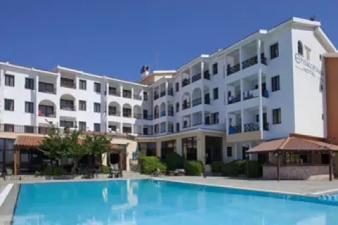 50 habitaciones Hotel en Moutoullas, Nicosia, Chipre No. 59377