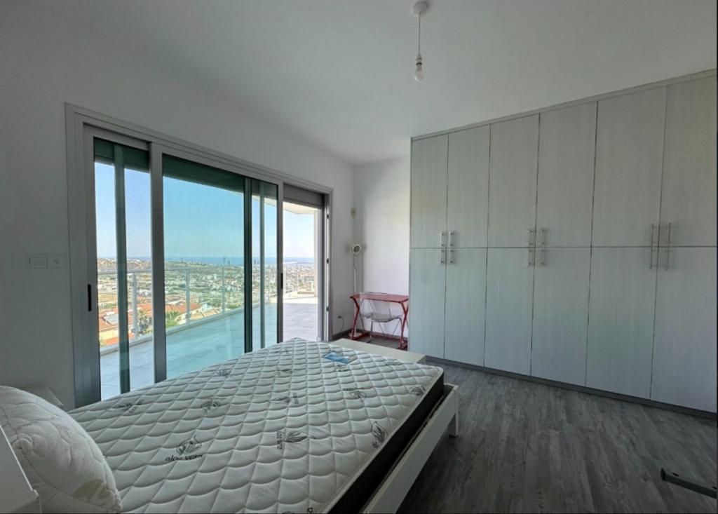 5 bedrooms Villa in Agios Athanasios, Limassol, Cyprus No. 62768