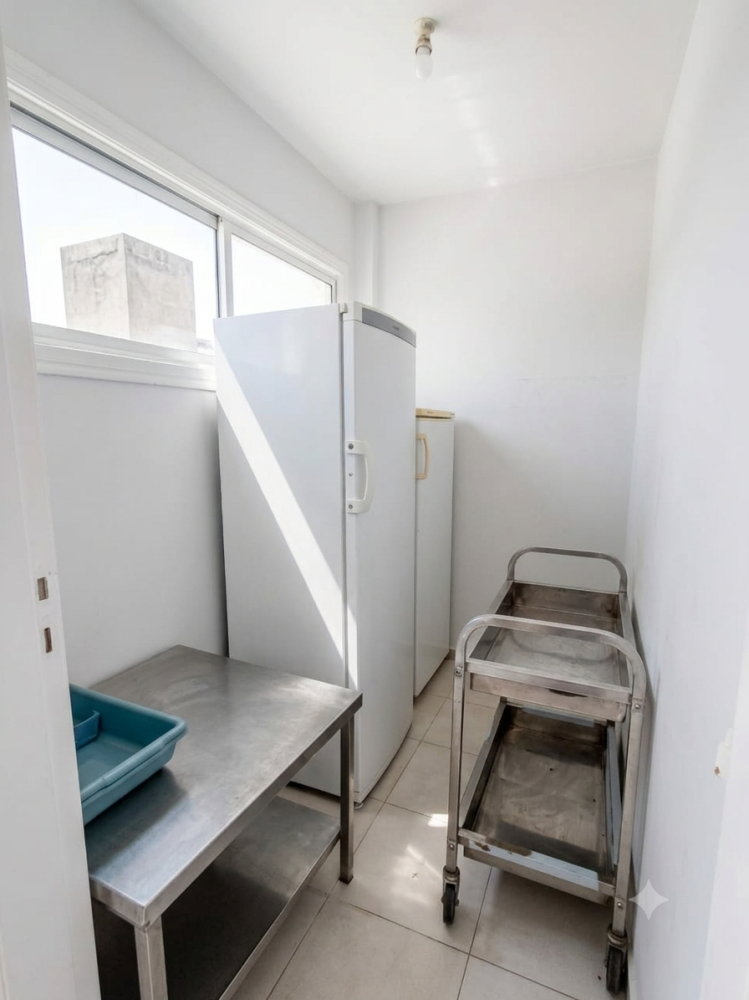 12 rooms Commercial property in Pervolia, Larnaka, Cyprus No. 62512