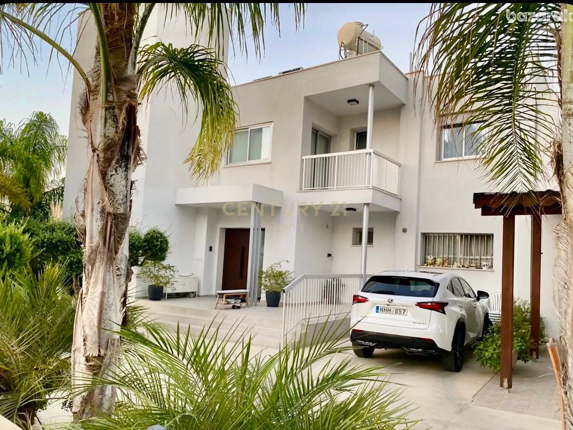 3 dormitorios Apartamento en Agios Tychonas, Limassol, Chipre No. 58894