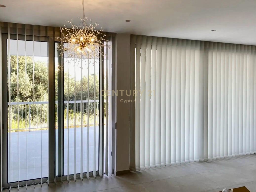 3 dormitorios Apartamento en Agios Tychonas, Limassol, Chipre No. 58894