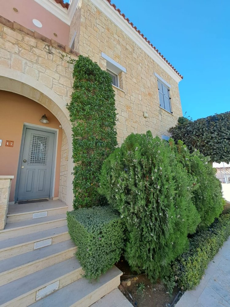 4 bedrooms Villa in Limassol, Cyprus No. 62713