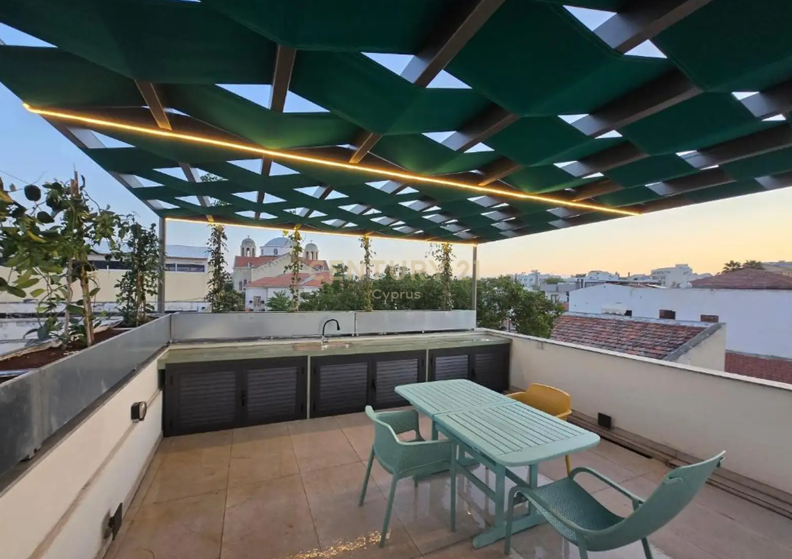 233m2 Local comercial en Limassol, Chipre No. 58918