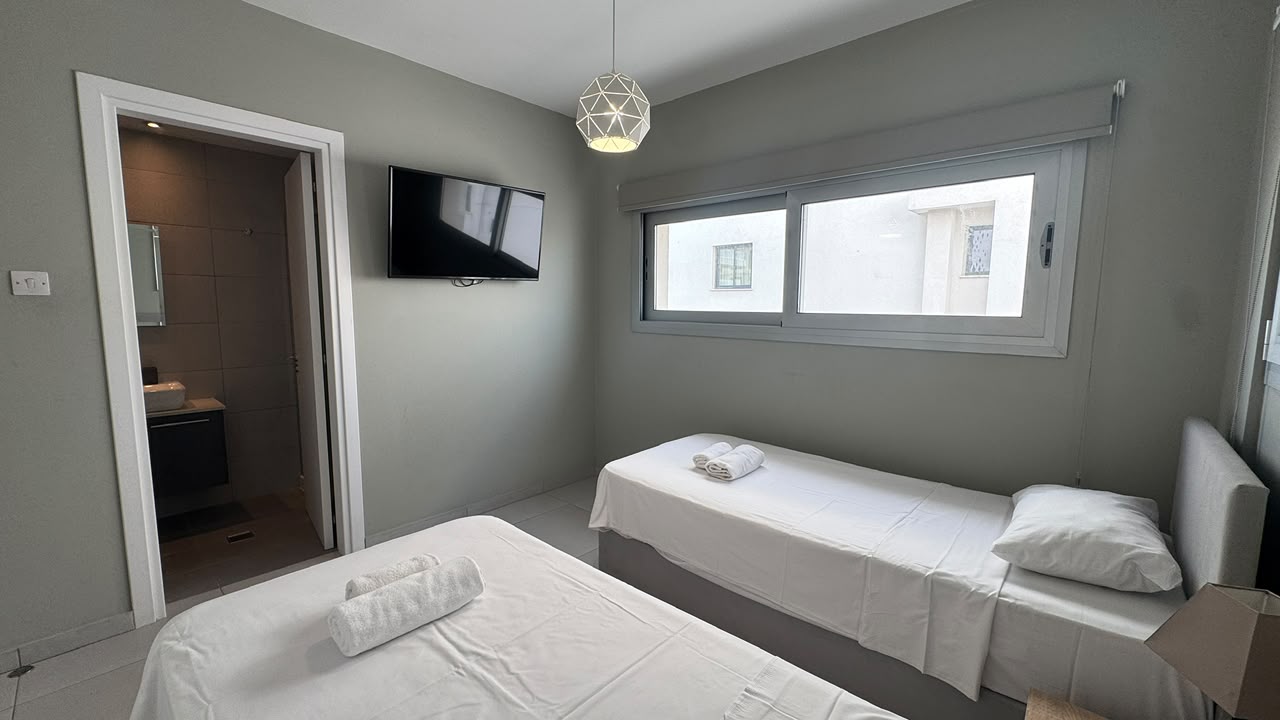 2 chambres Appartement à Larnaca, Larnaka, Chypre No. 65571