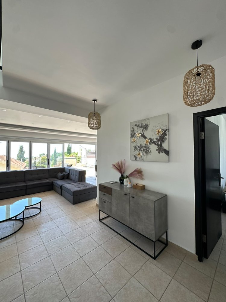 4 bedrooms Villa in Tremithousa, Paphos, Cyprus No. 62289