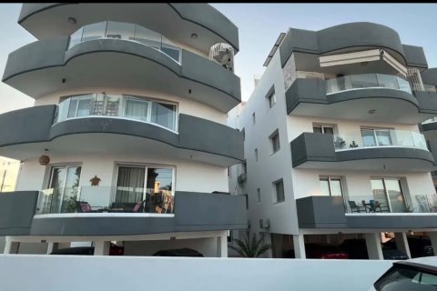 2 chambres Appartement à Aradippou, Larnaka, Chypre No. 65498