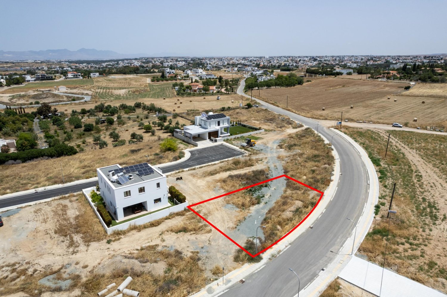 597m2 Land in Latsia, Nicosia, Cyprus No. 62051