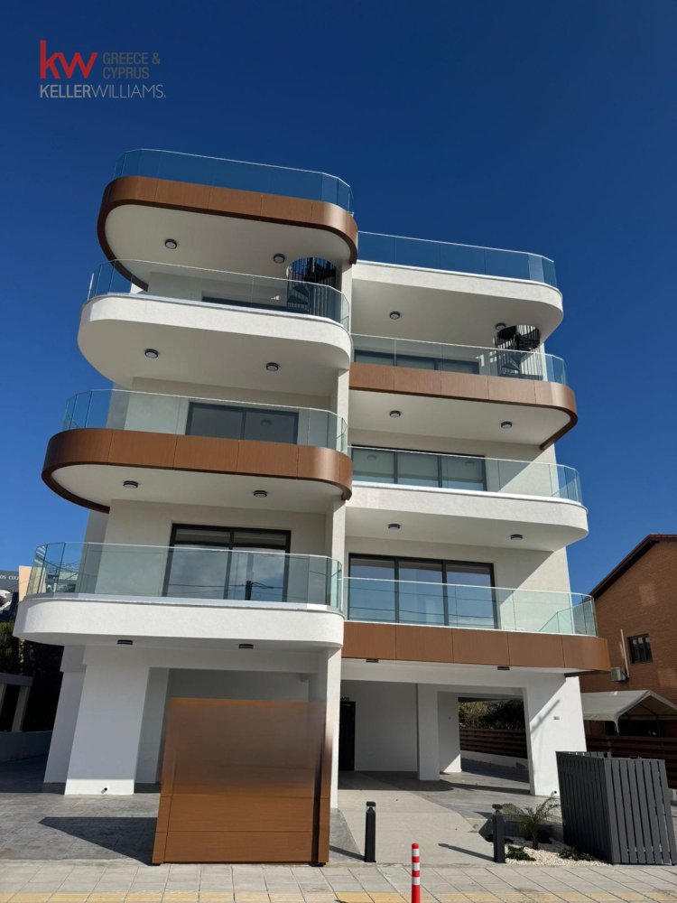 2 dormitorios Apartamento en Larnaca, Larnaka, Chipre No. 39785