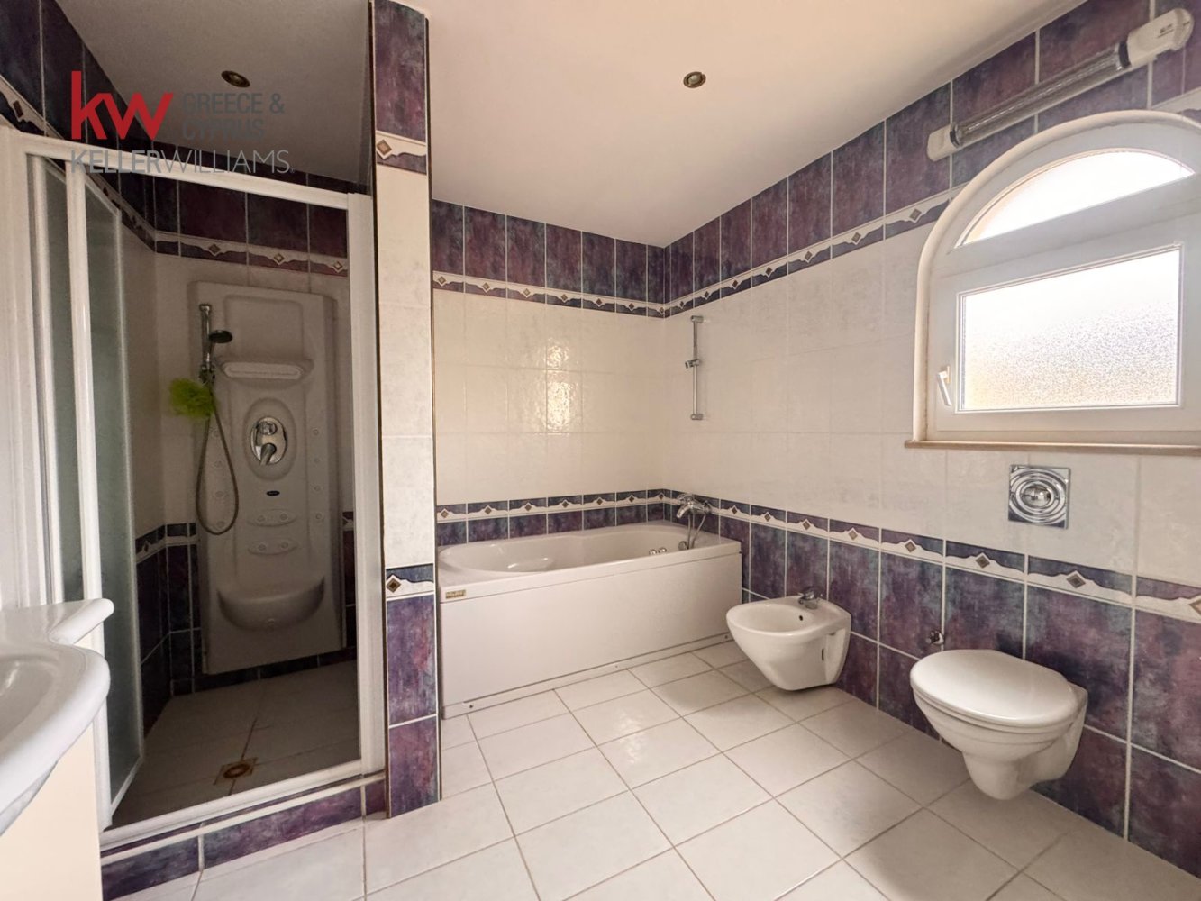 5 bedrooms Villa in Tala, Paphos, Cyprus No. 61184