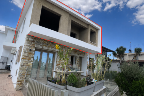 3 bedrooms Apartment in Troulloi, Larnaka, Cyprus No. 62039