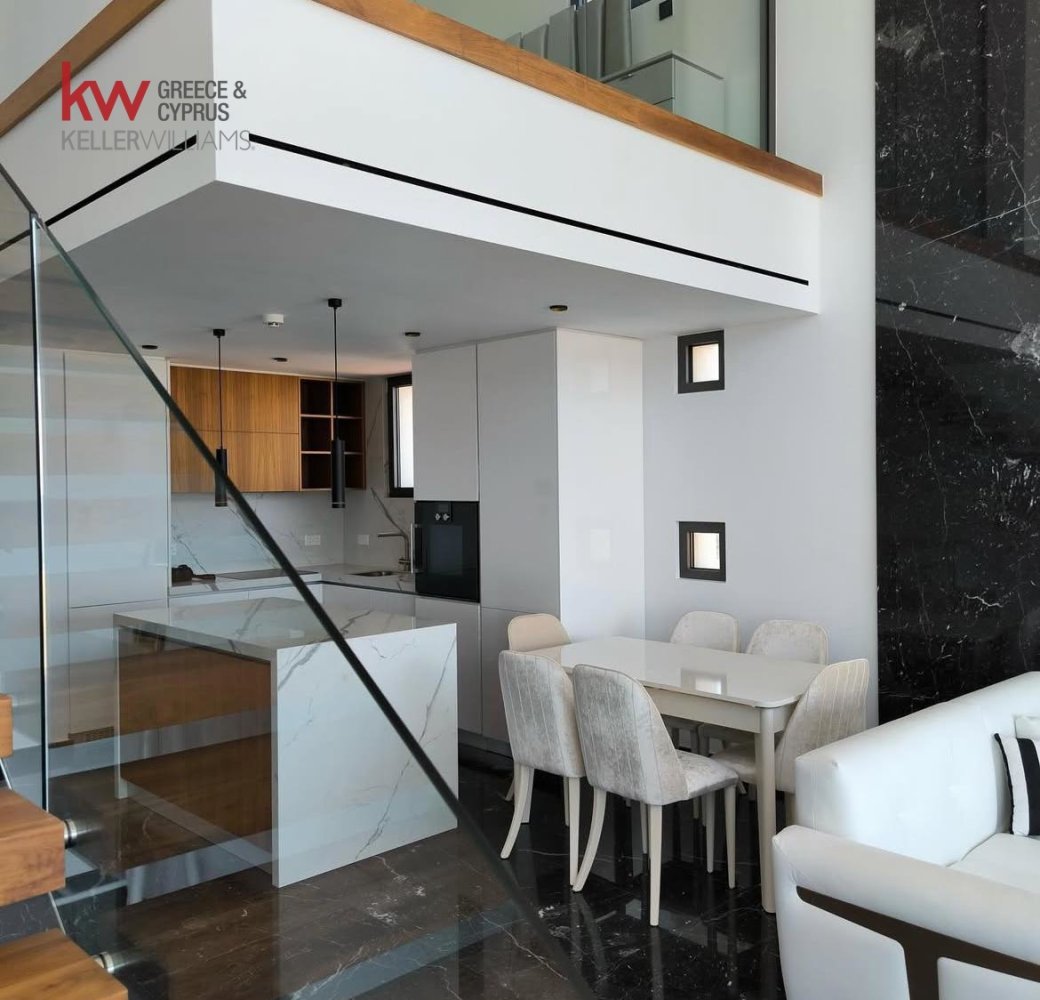 3 bedrooms Apartment in Larnaca, Larnaka, Cyprus No. 39890