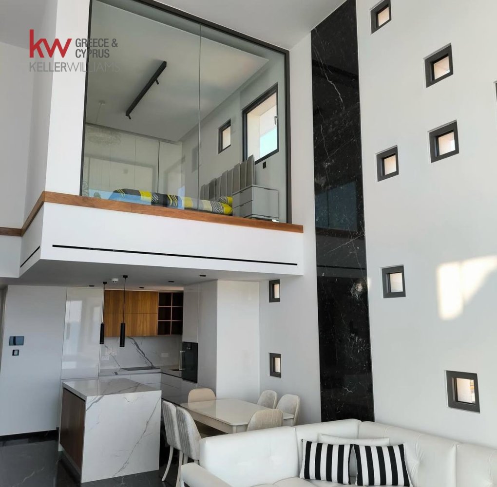 3 bedrooms Apartment in Larnaca, Larnaka, Cyprus No. 39890