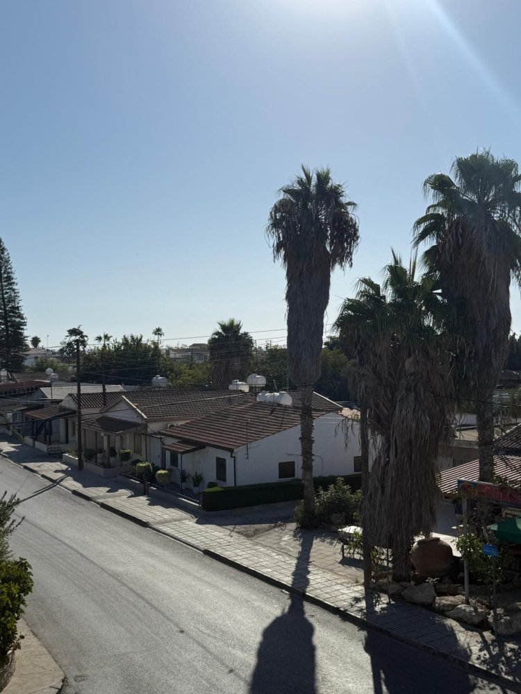 2 bedrooms Apartment in Larnaca, Larnaka, Cyprus No. 62440
